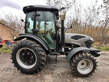 Трактор Скаут TB - 904 C з кондиціонером Т10 фото